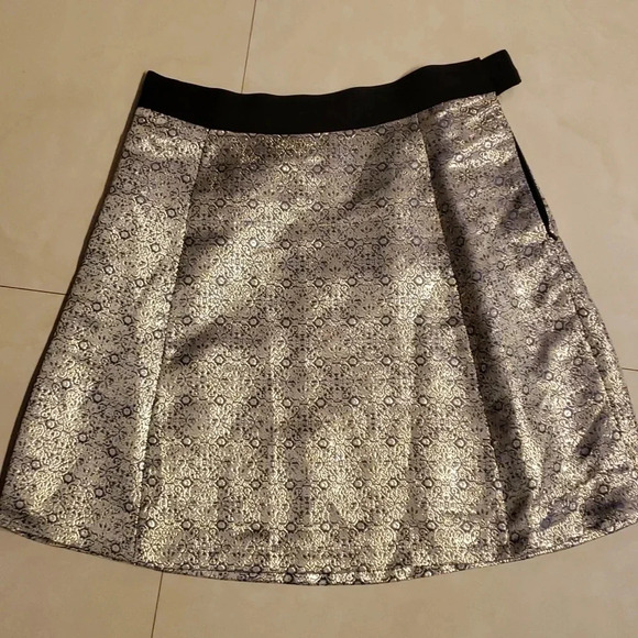 Narciso Rodriguez gorgeous skirt size 10 NWOT - Picture 6 of 7